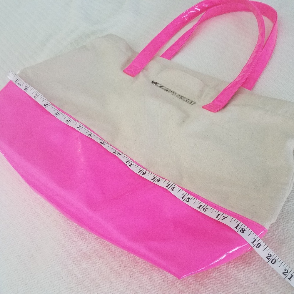 Victoria's Secret Swim Tote + free gift PINK socks